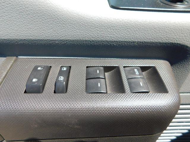 Ford Super Duty F-250 SRW 2WD Crew Cab 156" King Ranch 2012