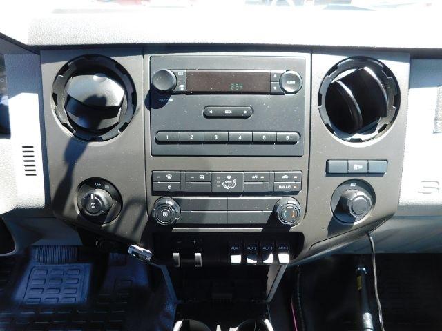 Ford Super Duty F-250 SRW 2WD Crew Cab 156" King Ranch 2012