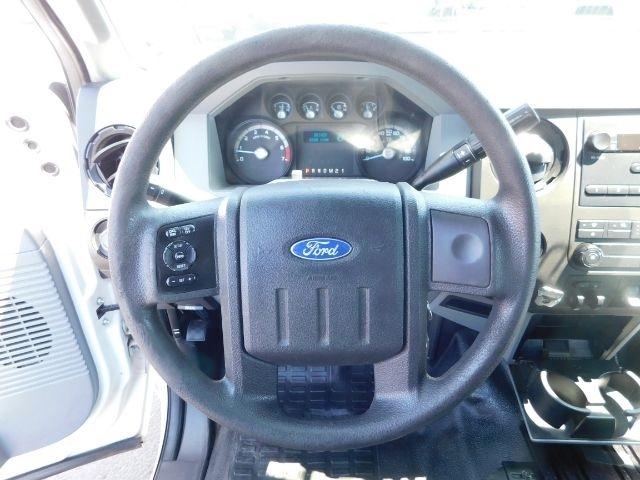 Ford Super Duty F-250 SRW 2WD Crew Cab 156" King Ranch 2012