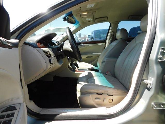 Buick Lucerne 4dr Sdn V8 CXL 2007