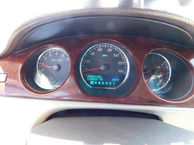 Buick Lucerne 4dr Sdn V8 CXL 2007