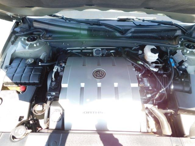 Buick Lucerne 4dr Sdn V8 CXL 2007