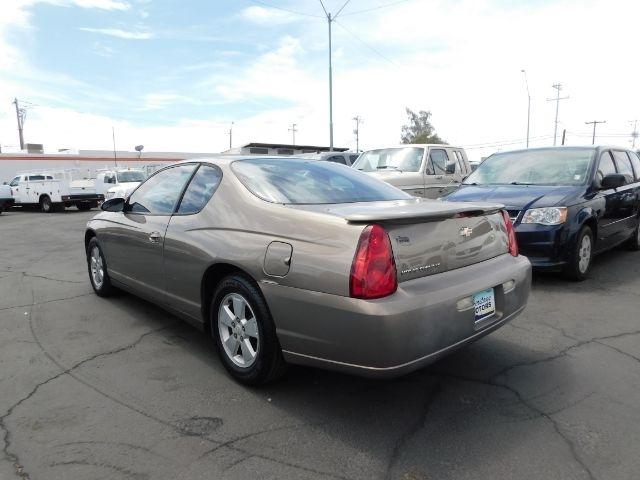 Chevrolet Monte Carlo 2dr Cpe LT 3.5L 2006