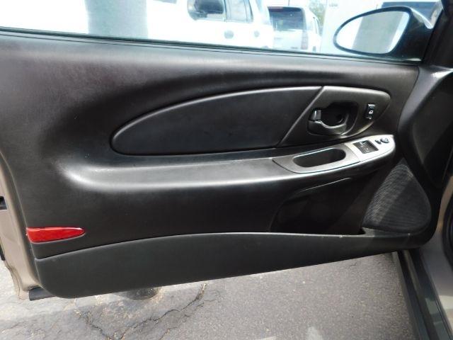 Chevrolet Monte Carlo 2dr Cpe LT 3.5L 2006