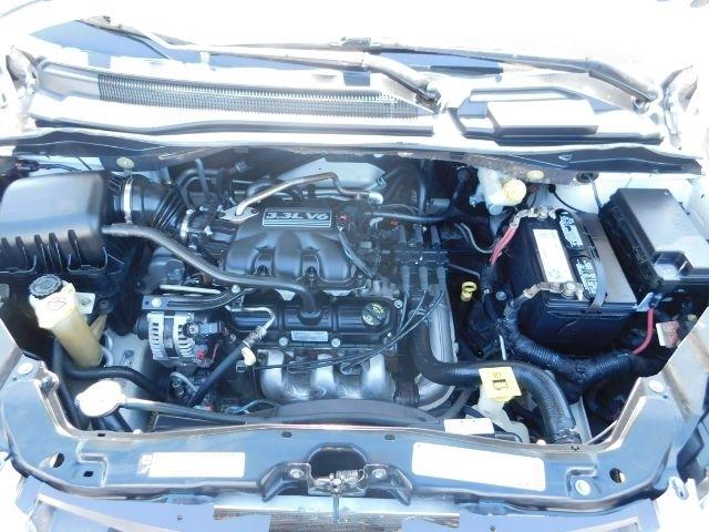 Chrysler Town & Country 4dr Wgn LX *Ltd Avail* 2010