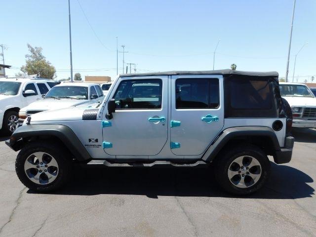 Jeep Wrangler 2WD 4dr Unlimited X 2007