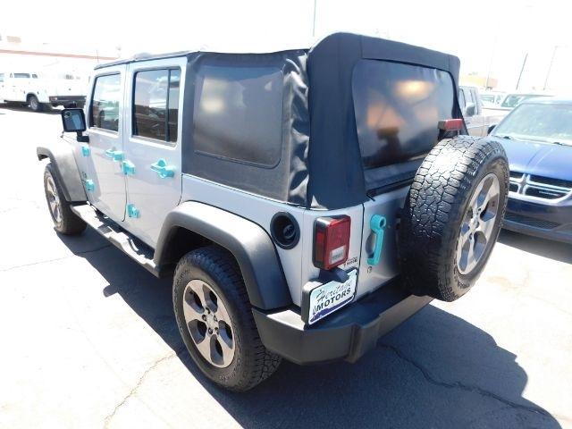 Jeep Wrangler 2WD 4dr Unlimited X 2007
