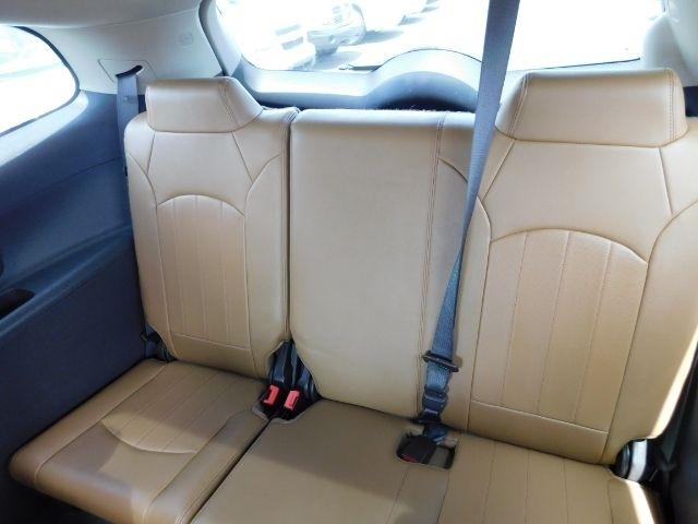 Buick Enclave FWD 4dr Leather 2015