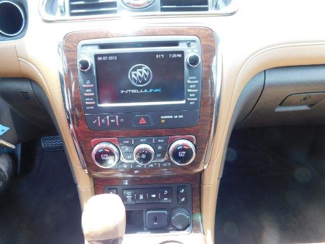 Buick Enclave FWD 4dr Leather 2015