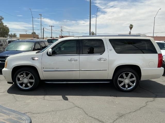 Cadillac Escalade ESV AWD 4dr 2007