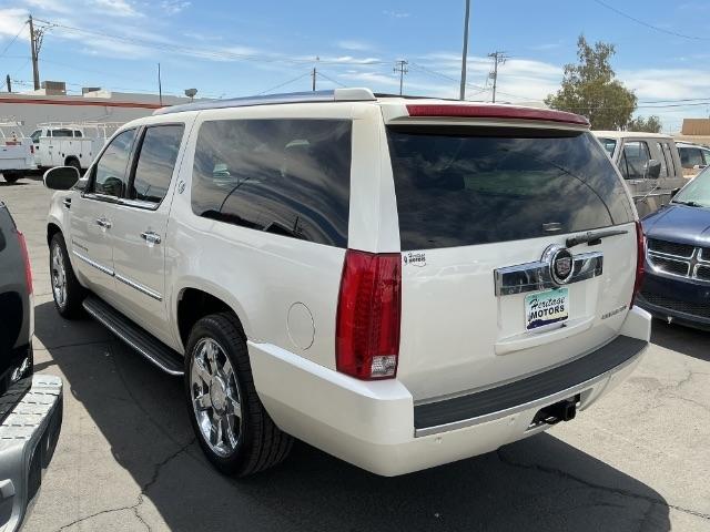 Cadillac Escalade ESV AWD 4dr 2007
