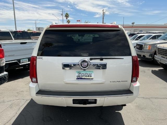 Cadillac Escalade ESV AWD 4dr 2007