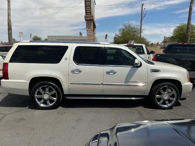 Cadillac Escalade ESV AWD 4dr 2007