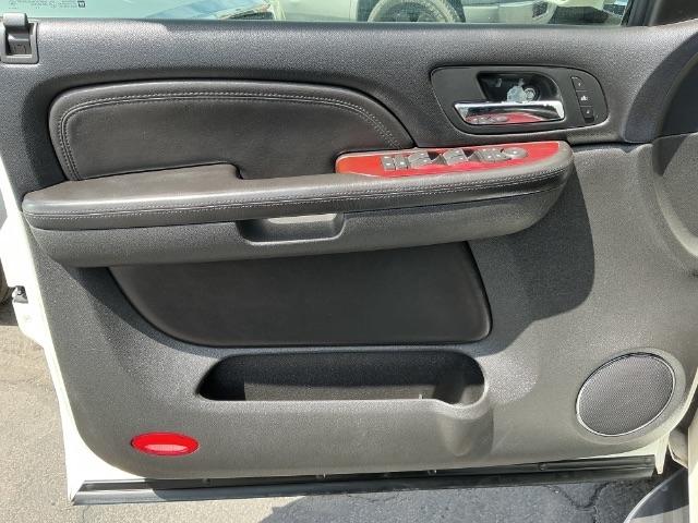 Cadillac Escalade ESV AWD 4dr 2007