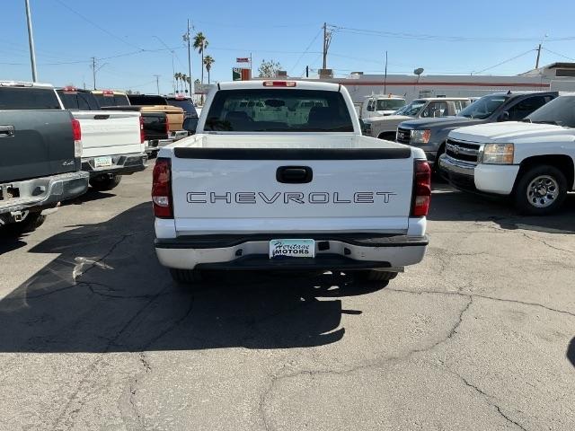 Chevrolet Silverado 1500 Reg Cab 119.0" WB 2WD Work Truck 2006