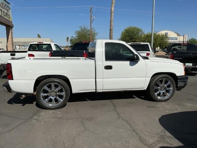 Chevrolet Silverado 1500 Reg Cab 119.0" WB 2WD Work Truck 2006