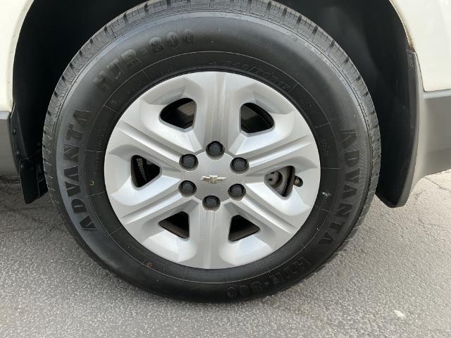 Chevrolet Traverse FWD 4dr LS 2011