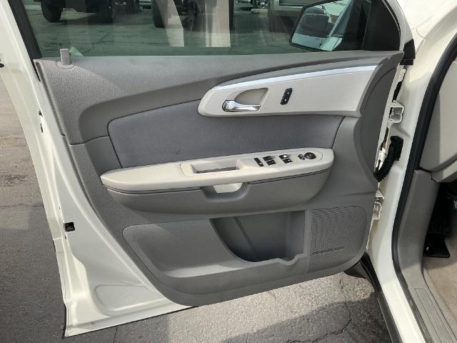 Chevrolet Traverse FWD 4dr LS 2011