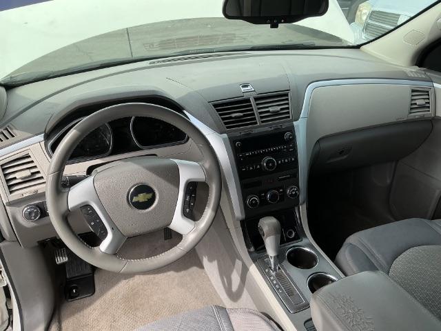 Chevrolet Traverse FWD 4dr LS 2011