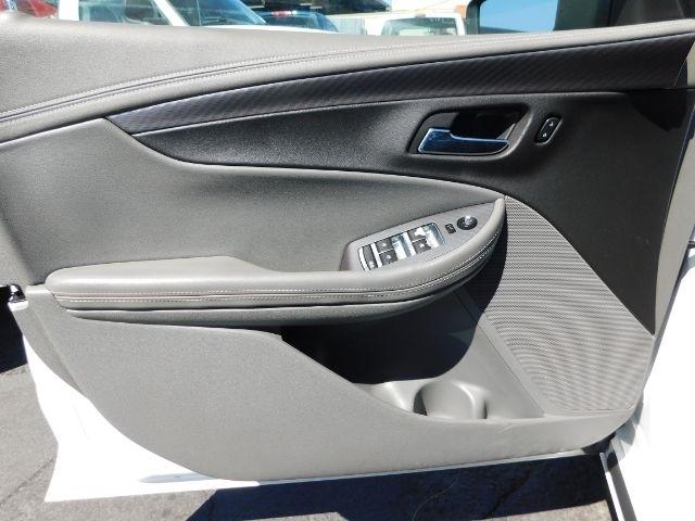 Chevrolet Impala 4dr Sdn LS w/1FL 2014