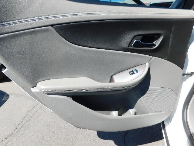 Chevrolet Impala 4dr Sdn LS w/1FL 2014