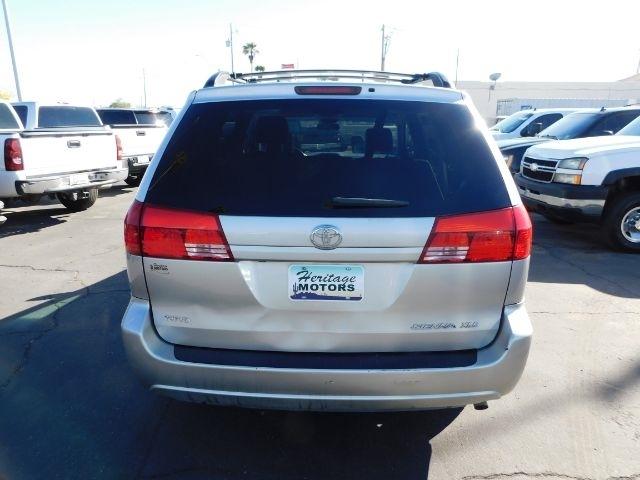 Toyota Sienna 5dr XLE FWD (Natl) 2004
