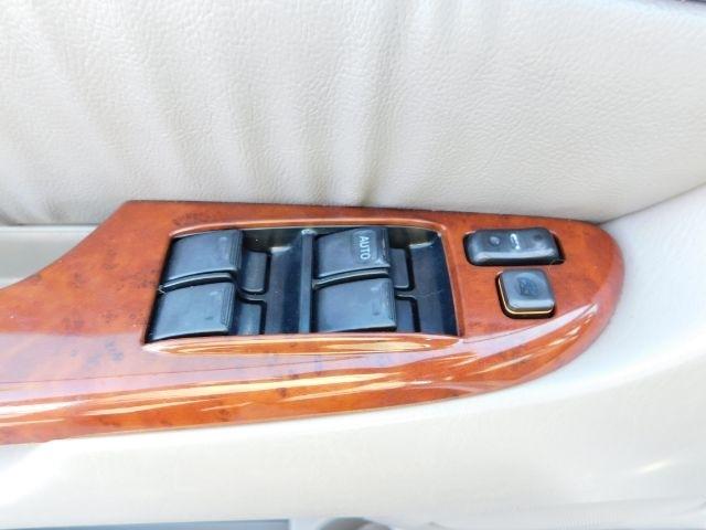 Toyota Sienna 5dr XLE FWD (Natl) 2004