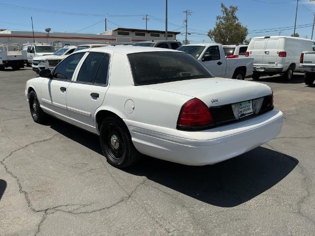 Ford Police Interceptor 4dr Sdn w/3.27 Axle 2011