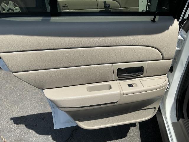 Ford Police Interceptor 4dr Sdn w/3.27 Axle 2011