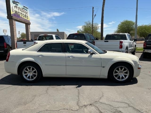 Chrysler 300 4dr Sdn 300C 2006