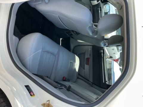 Chrysler 300 4dr Sdn 300C 2006