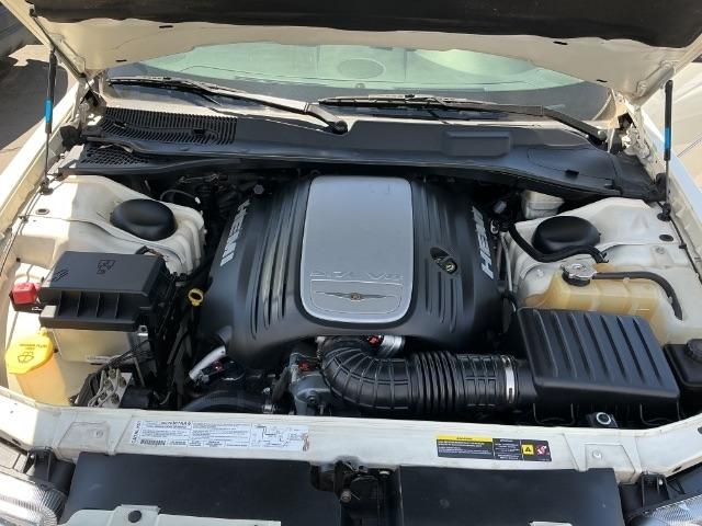 Chrysler 300 4dr Sdn 300C 2006