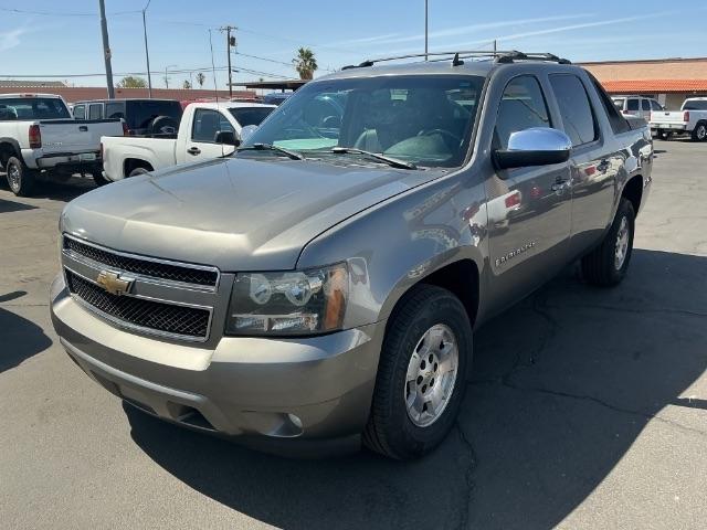 Chevrolet Avalanche 2WD Crew Cab 130" LT w/2LT 2008