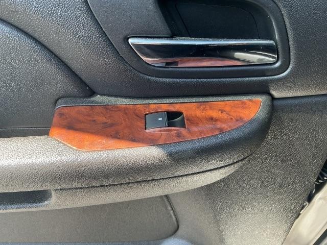 Chevrolet Avalanche 2WD Crew Cab 130" LT w/2LT 2008