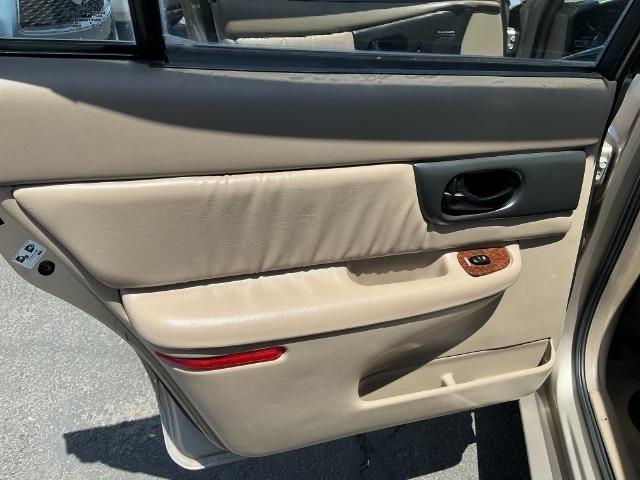 Buick Regal 4dr Sdn LS 2002