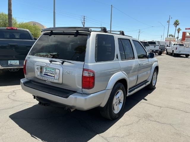 Infiniti QX4 4dr SUV Luxury 4WD 2002