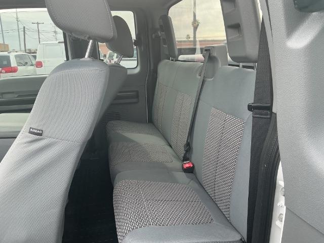 Ford Super Duty F-250 SRW 4WD SuperCab 142" Lariat 2013