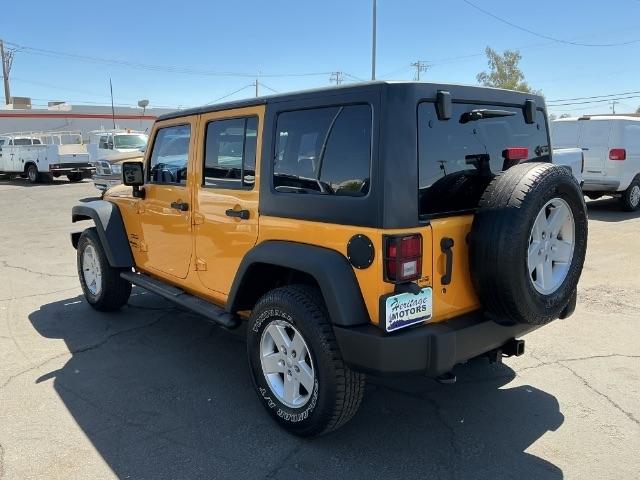 Jeep Wrangler Unlimited 4WD 4dr Sport 2012