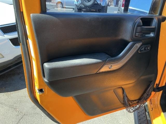 Jeep Wrangler Unlimited 4WD 4dr Sport 2012