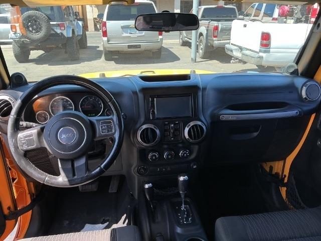 Jeep Wrangler Unlimited 4WD 4dr Sport 2012