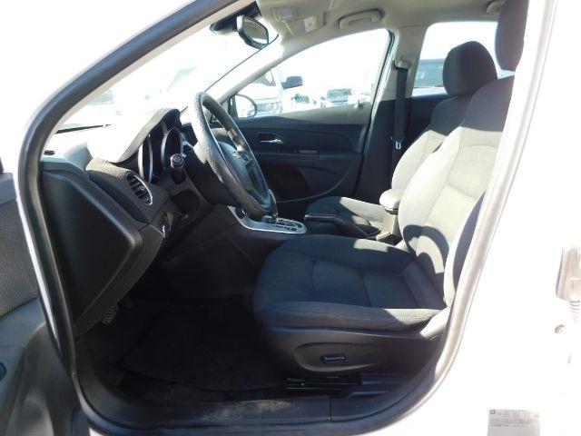 Chevrolet Cruze Limited 4dr Sdn Auto LT w/1LT 2016