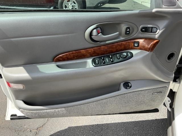 Buick LeSabre 4dr Sdn Limited 2001