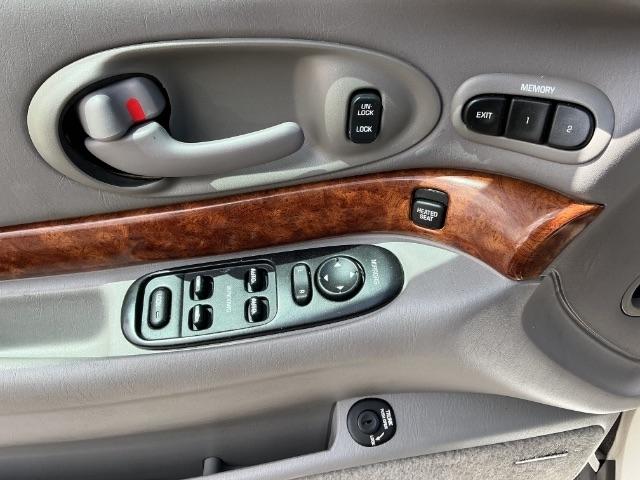 Buick LeSabre 4dr Sdn Limited 2001
