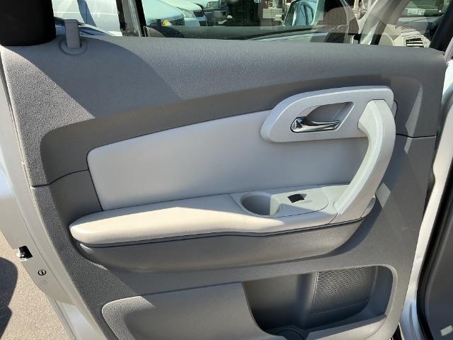 Chevrolet Traverse FWD 4dr LT w/1LT 2010