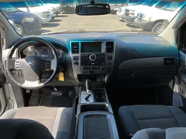Nissan Armada 2WD 4dr SV 2012