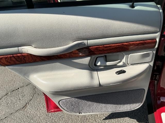 Mercury Grand Marquis 4dr Sdn LS Ultimate 2002