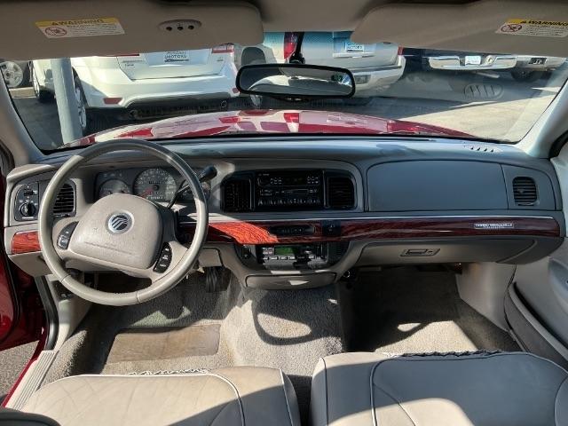 Mercury Grand Marquis 4dr Sdn LS Ultimate 2002
