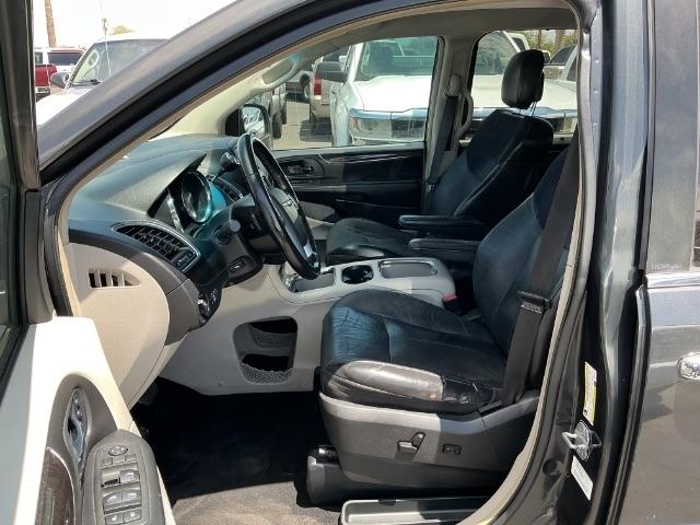 Chrysler Town & Country 4dr Wgn Limited 2011