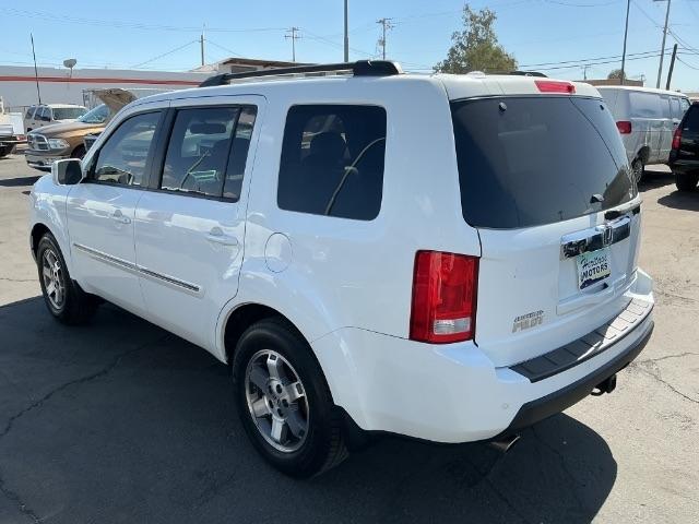 Honda Pilot 2WD 4dr Touring w/Navi 2010