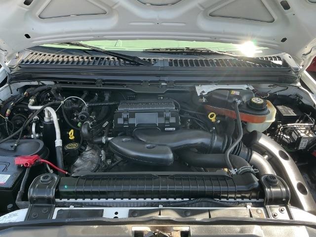 Ford Super Duty F-250 Supercab 142" Lariat 2005